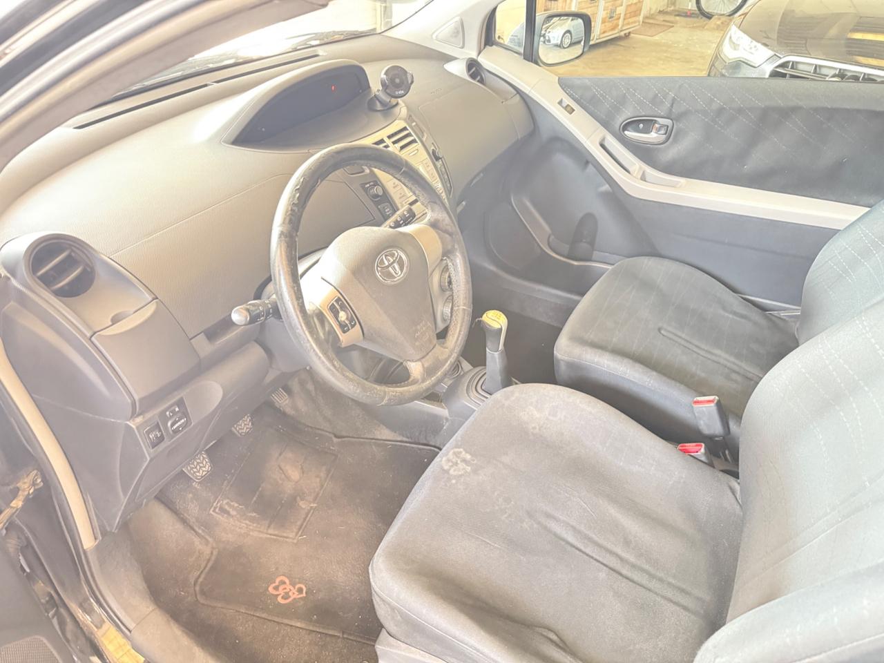 Toyota Yaris 1.3 3 porte