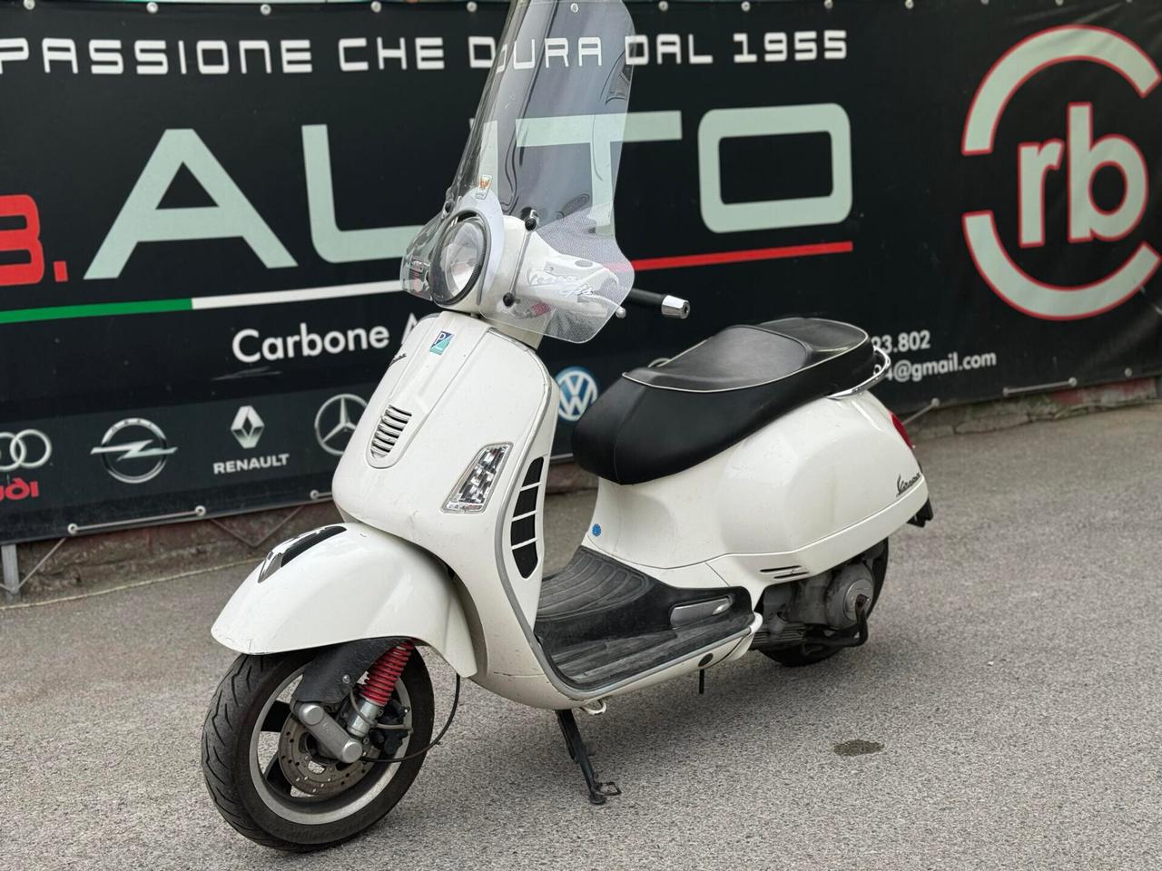 PIAGGIO VESPA 300 GT SUPER SENZA DIFETTII