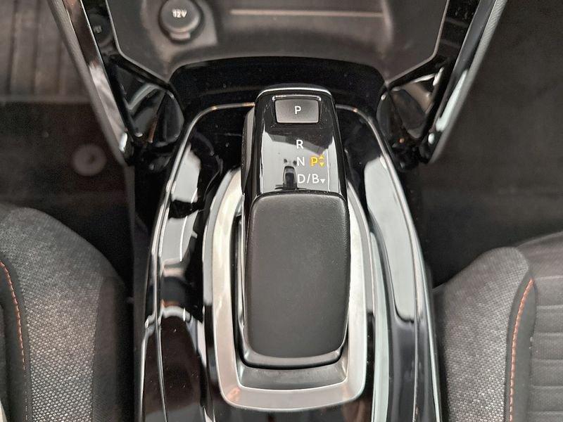 Peugeot 208 Active Pack e 136cv