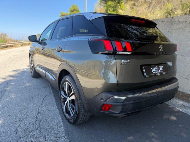 PEUGEOT 3008 BlueHDi 130 S&S Allure
