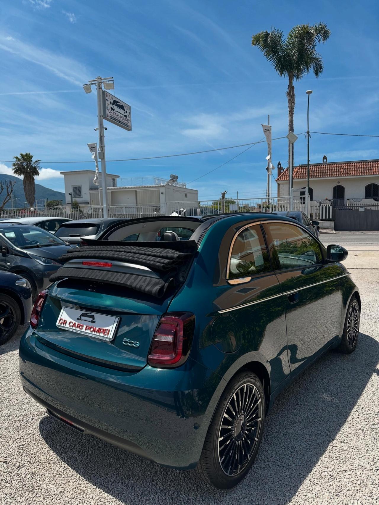 Fiat 500 500e Cabrio 42 kWh La Prima