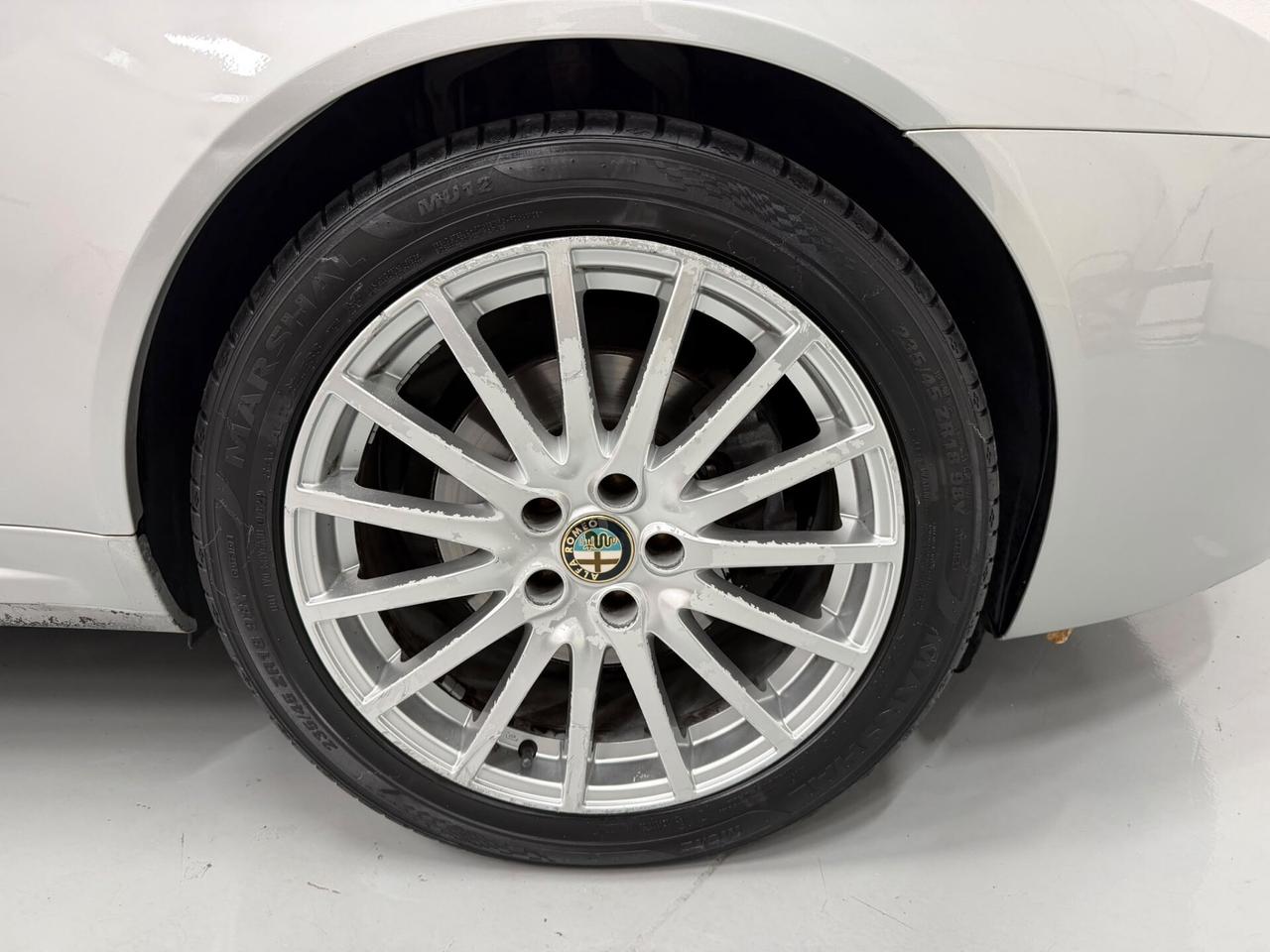 Alfa Romeo 159 1.9 JTDm 16V TI