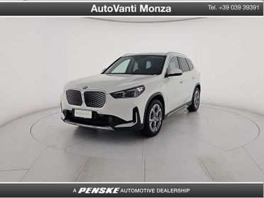 BMW iX1 iX1 eDrive 20 xLine