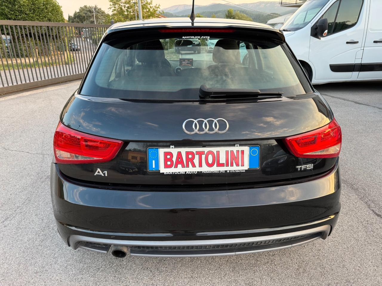 Audi A1 1.2 TFSI S line ok neopatentati