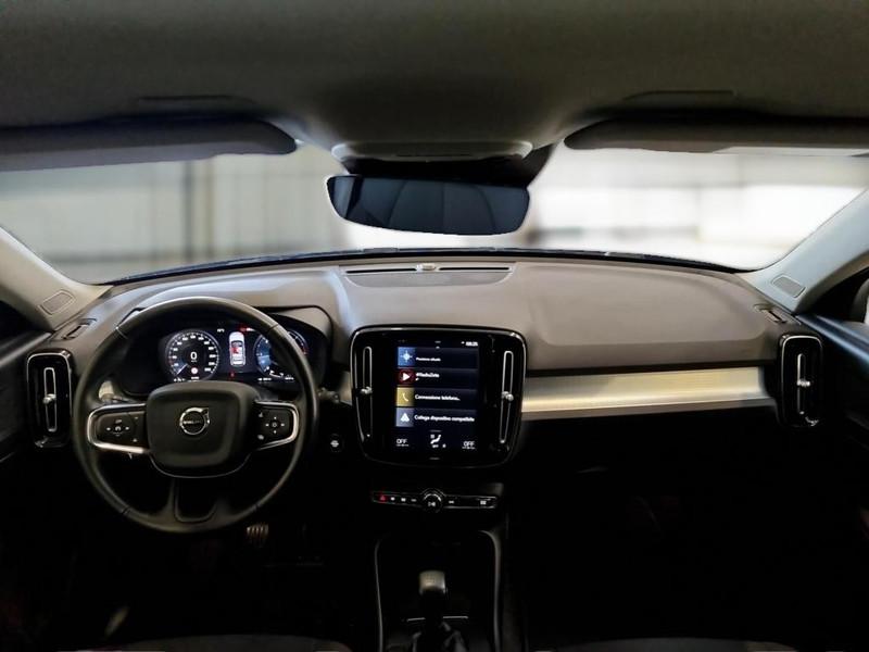 VOLVO XC40 D3 Momentum Pro