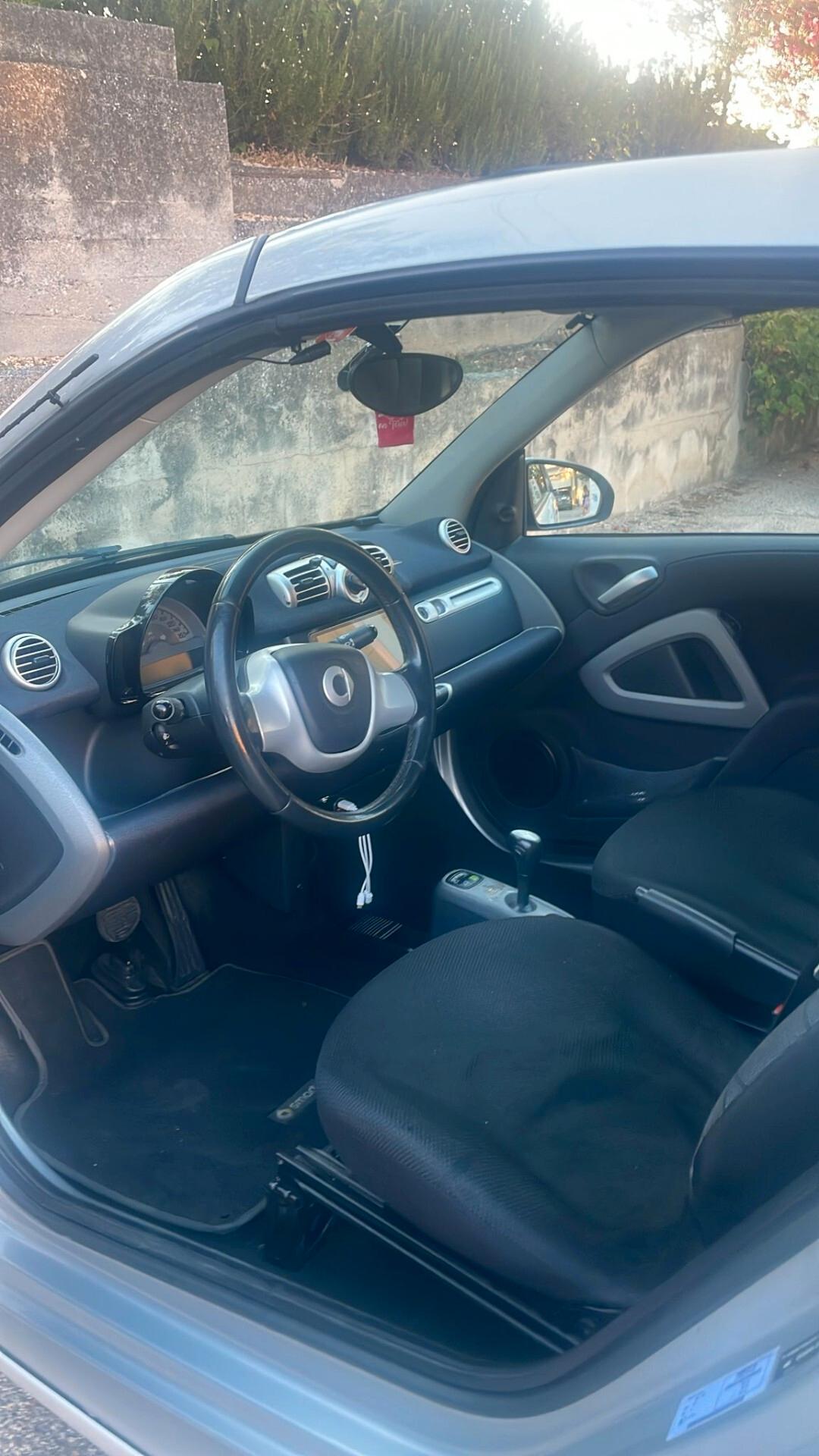 Smart ForTwo 1000 62 kW cabrio passion