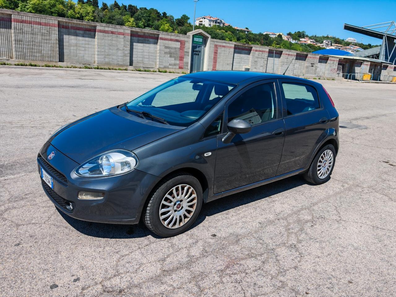Fiat Punto 1.3 multijet 75cv street semplicemente perfetta .