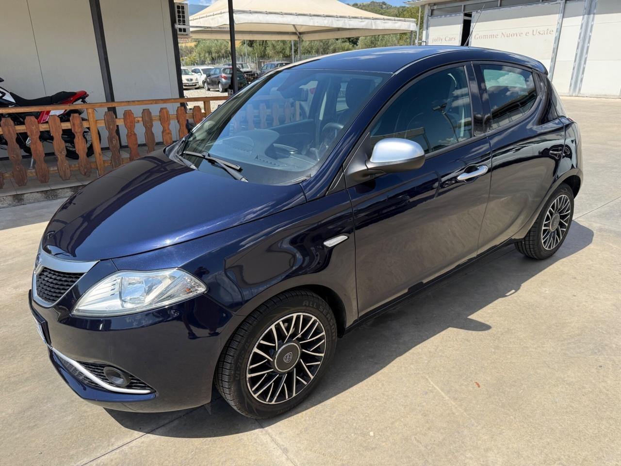 Lancia Ypsilon 1.3 MJT 16V 95 CV 5 porte S&S Plati