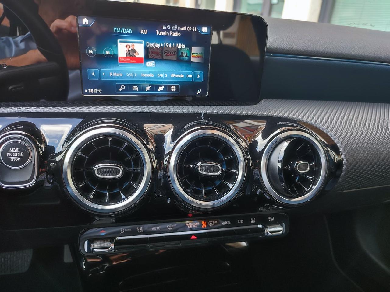 Mercedes-Benz A 250 E PHEV (EQ-Power) - Bus #11194