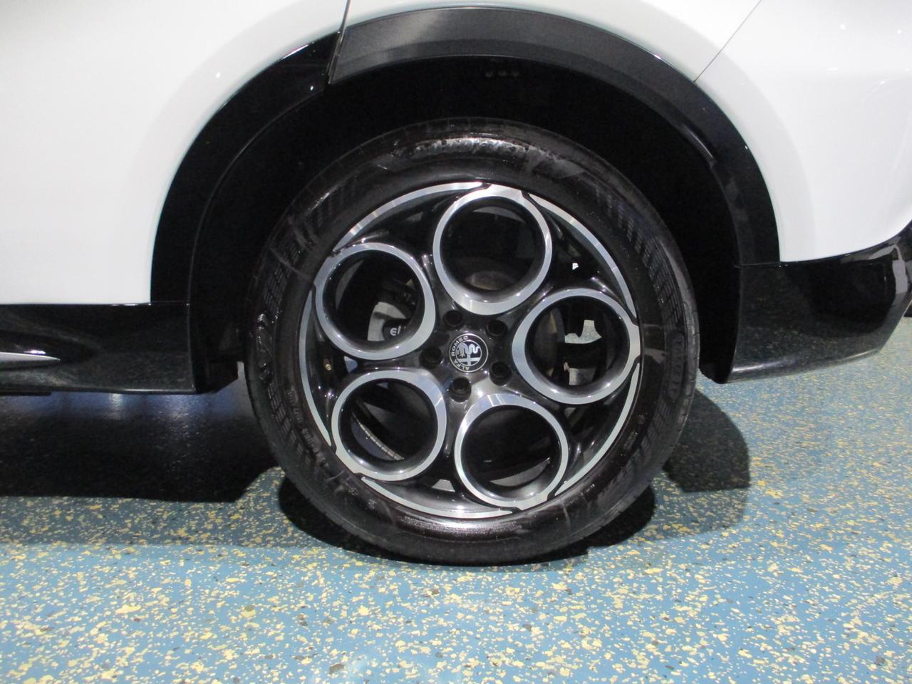 Alfa Romeo Tonale 1.6 diesel 130Cv TCT6 Sprint Matrix/CarPlay