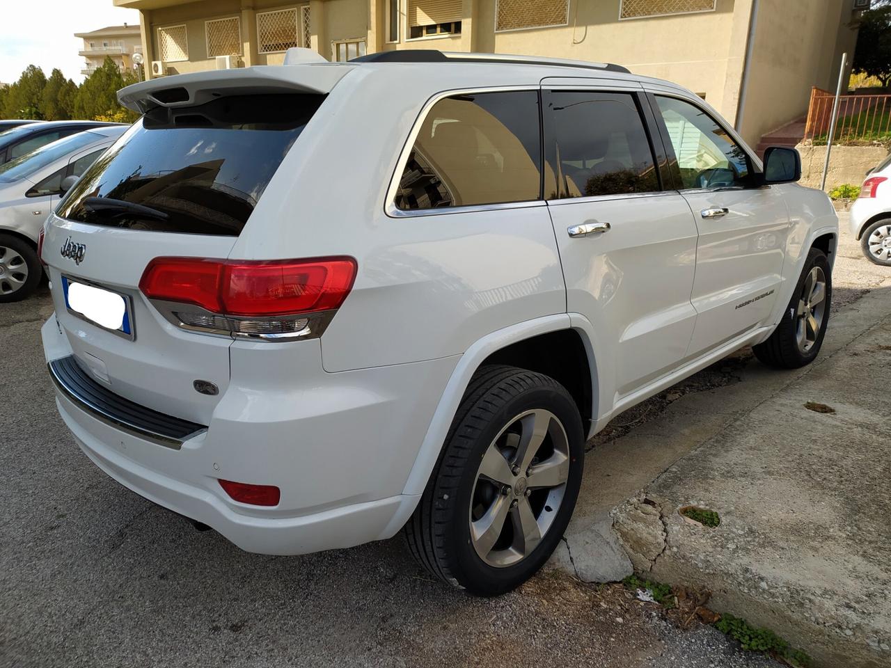 Jeep Grand Cherokee 3.0 V6 CRD 250 CV Mtj OVERLAND Tetto
