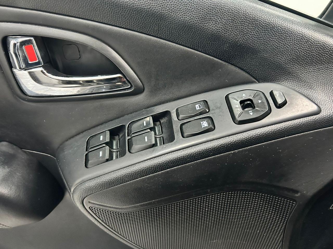 Hyundai iX35 2.0 CRDi 4WD 2011