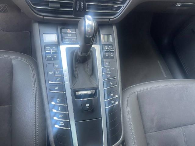 Porsche Macan 2.0 245cv pdk