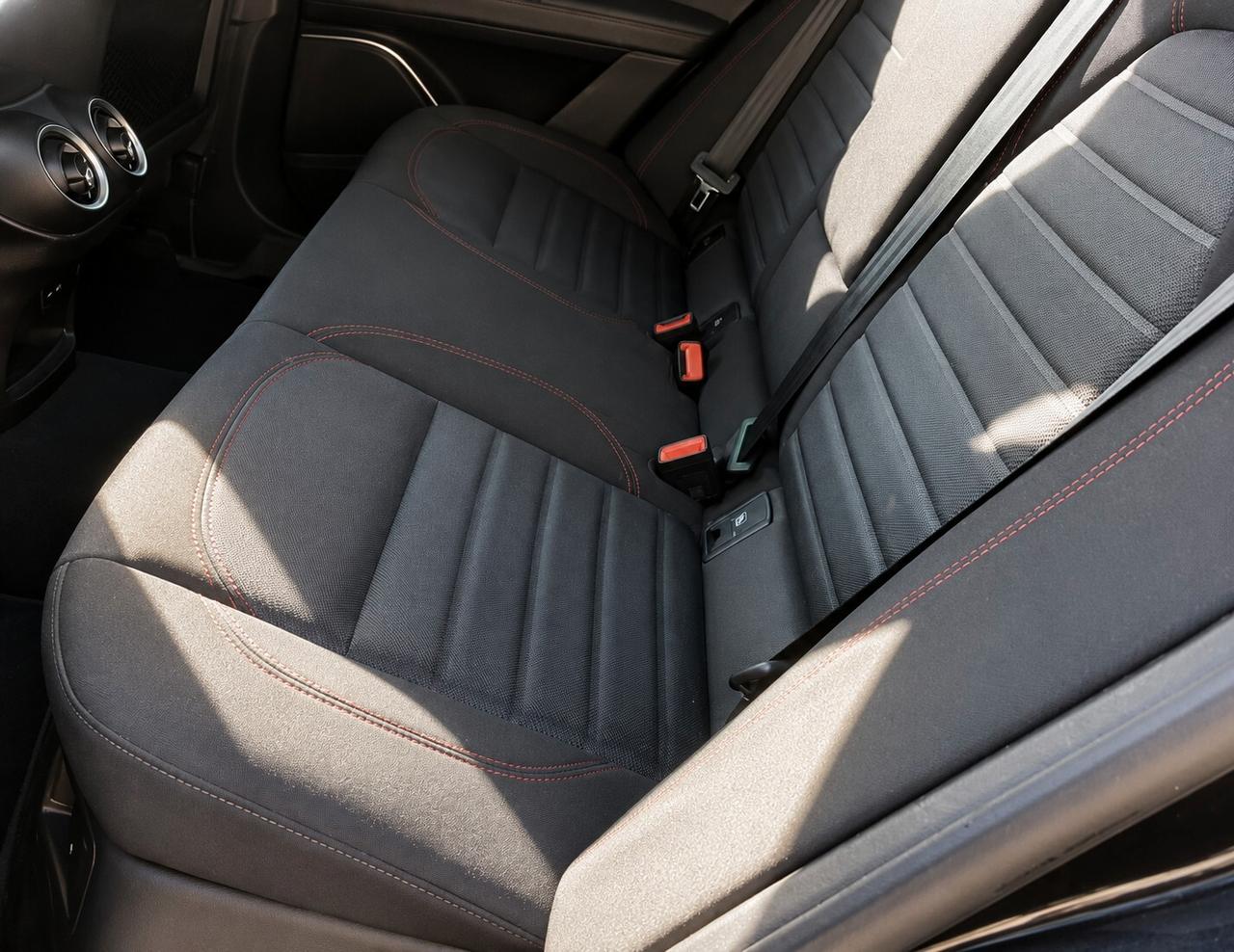 Alfa Romeo Stelvio 2.2 Turbodiesel 190 CV AT8 Q4 Business