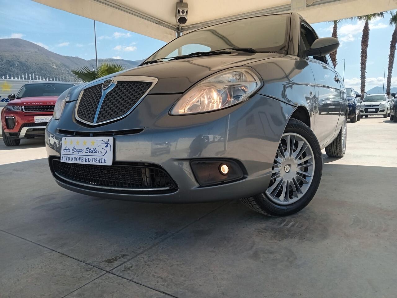 Ypsilon 1.3 MJT PER NEO PATENTATI PERFETTA QUALS PROVA