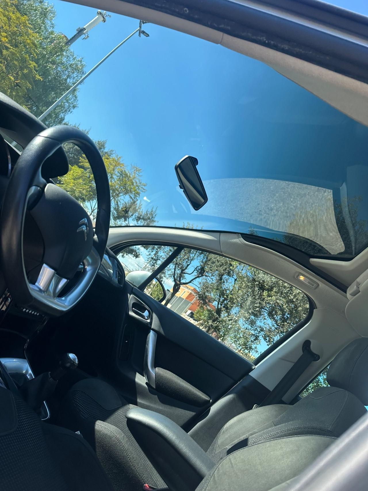 Citroen C3 1.4 HDi 70 Exclusive 2011 - TETTO