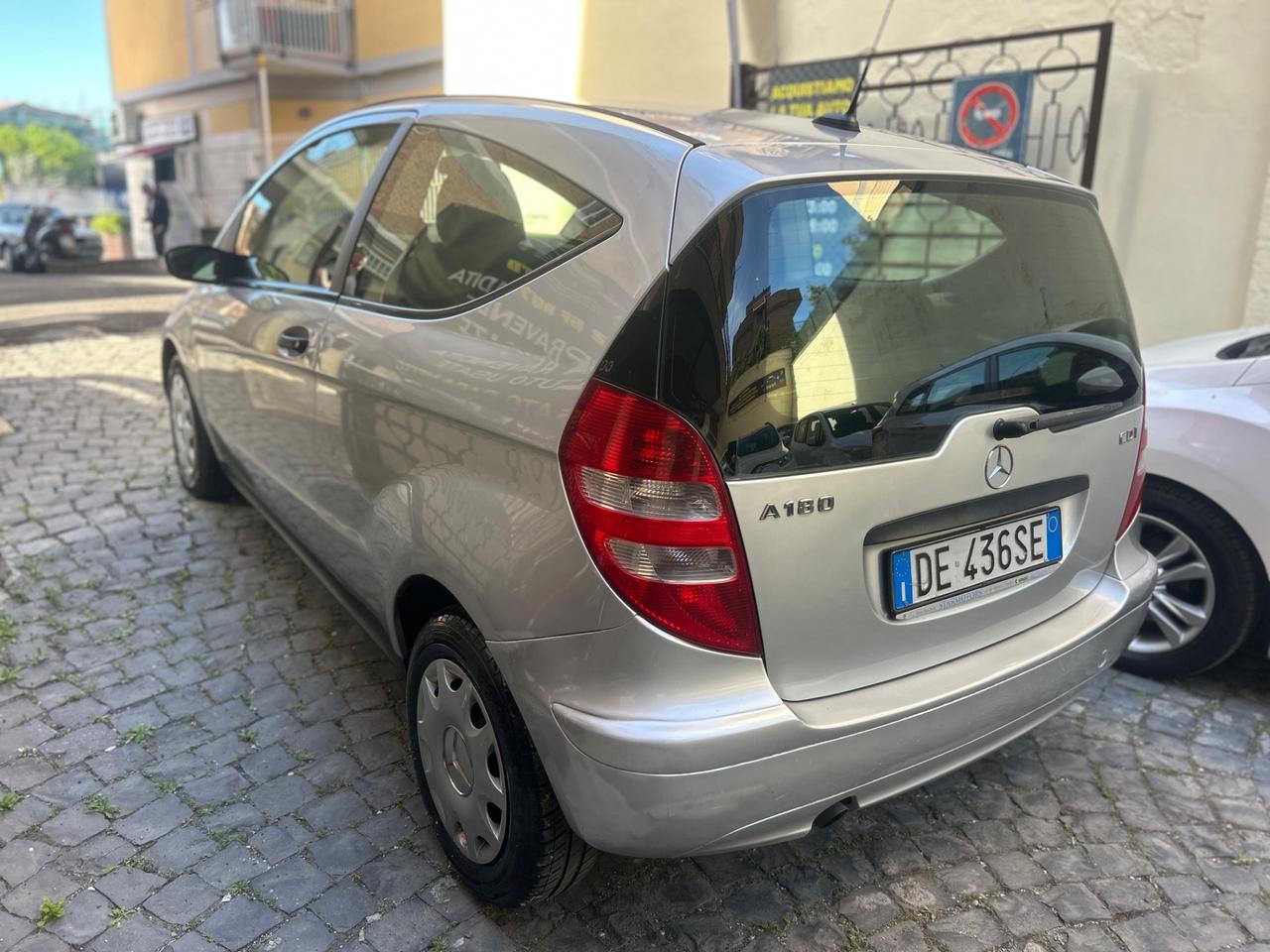 Mercedes-benz A 180 A 180 CDI Coupé Elegance