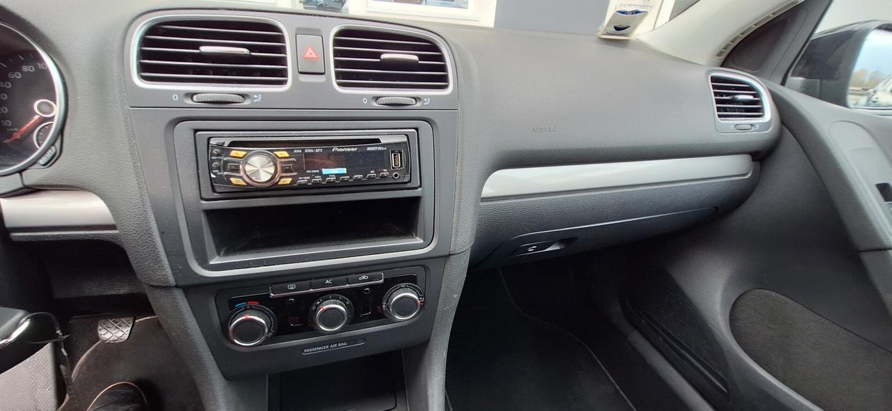 Volkswagen Golf 1.4 5p. United