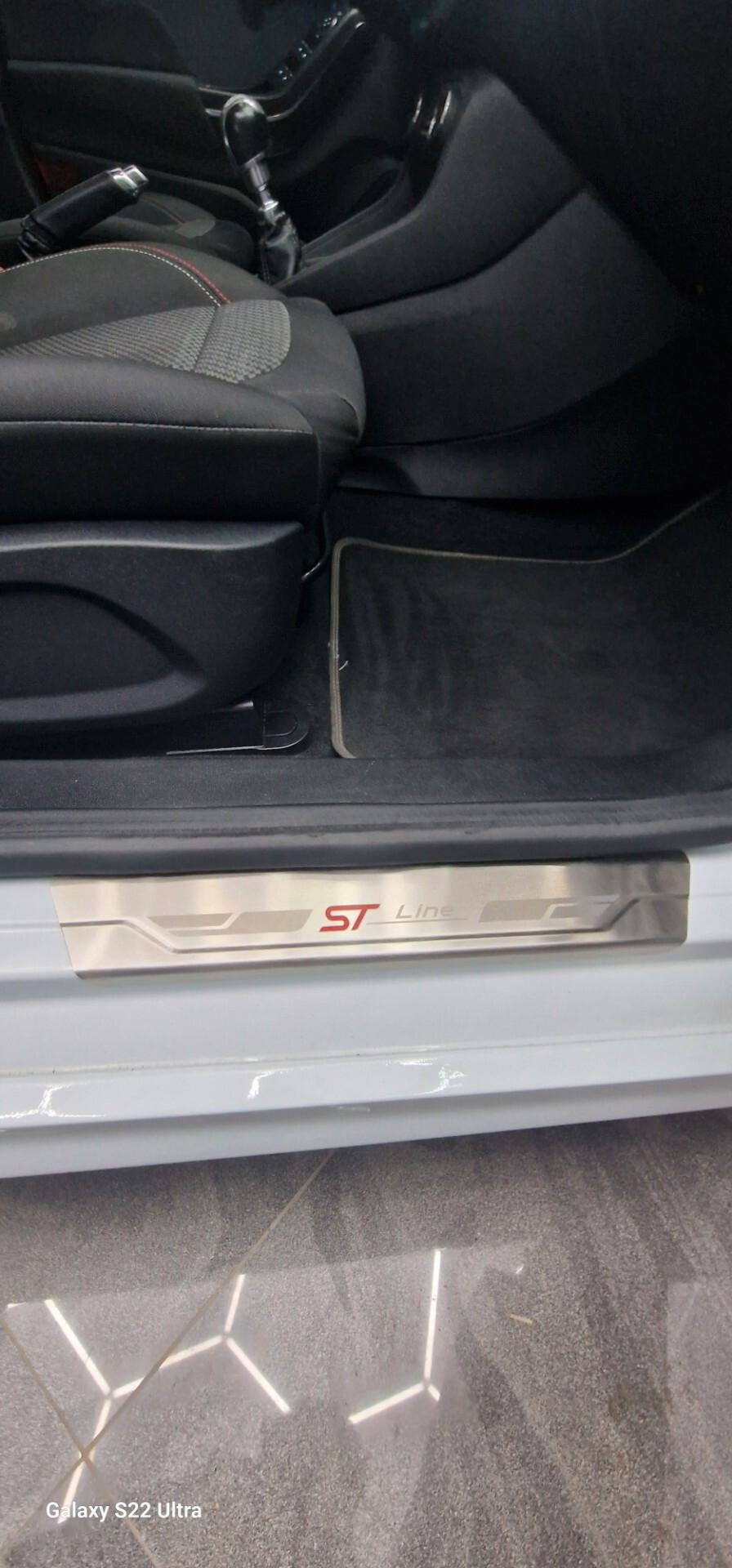 Ford Fiesta 1.5 TDCi 5 porte ST-Line