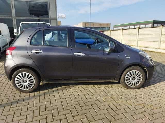 Toyota Yaris 1.4 D-4D DPF 5 porte Sol