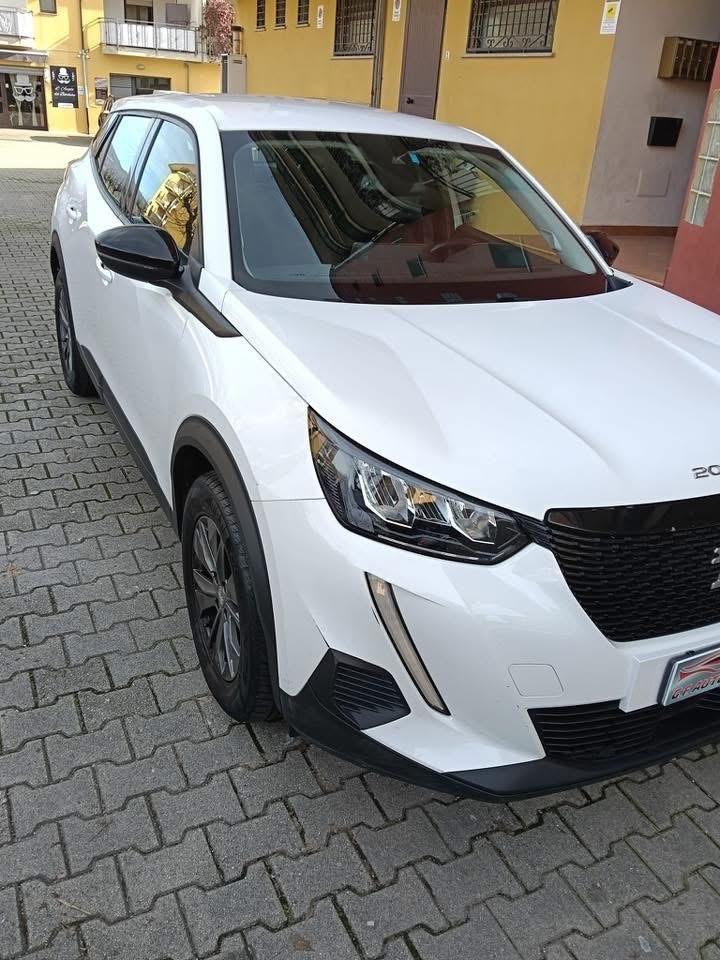 Peugeot 2008 BlueHDi 110 S&S Allure Pack