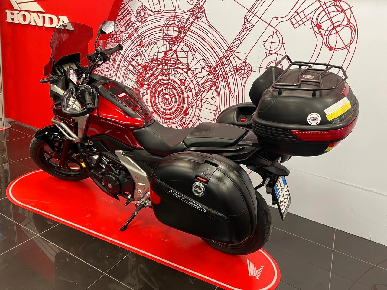 Honda NC 750 X 2023