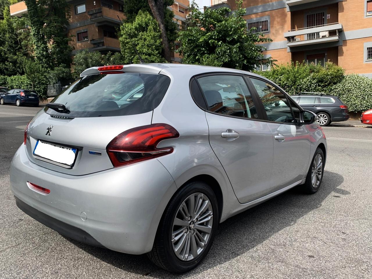 Peugeot 208 Pure-tc 82 2017 UNICO PROPRIETARIO