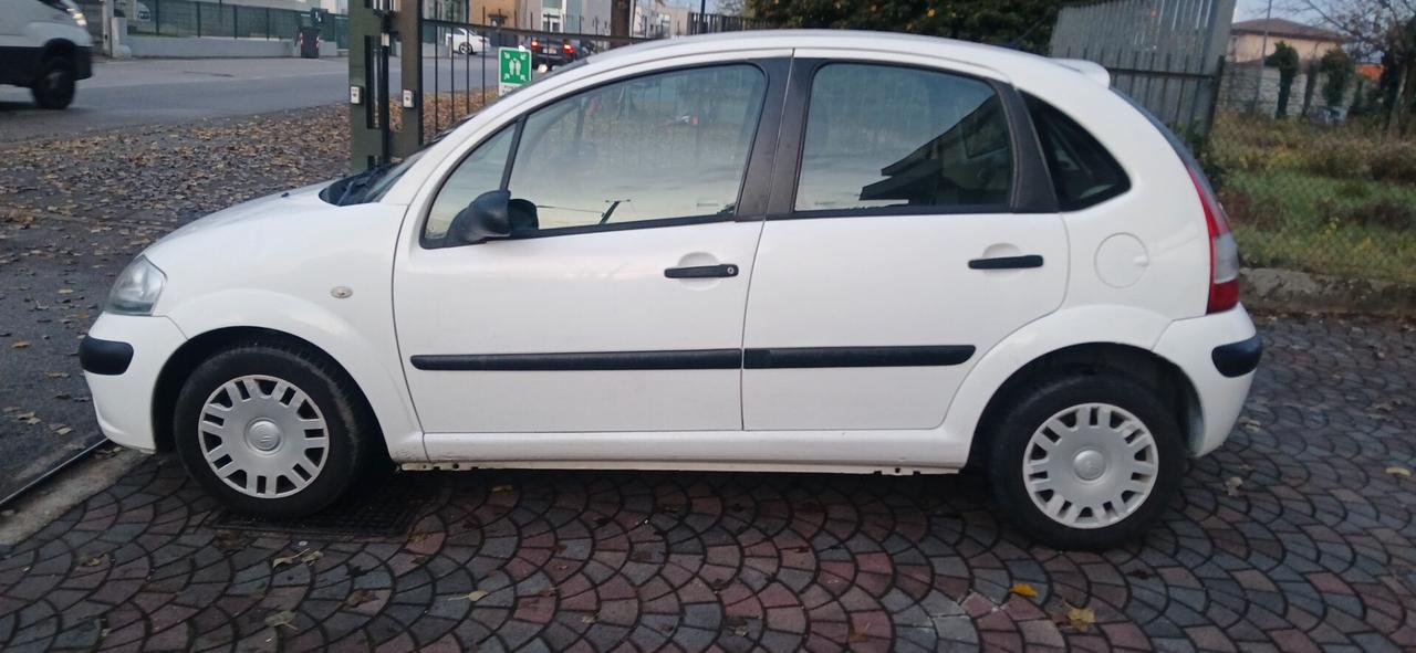 Citroen C3 1.4 HDi 70 autocarro