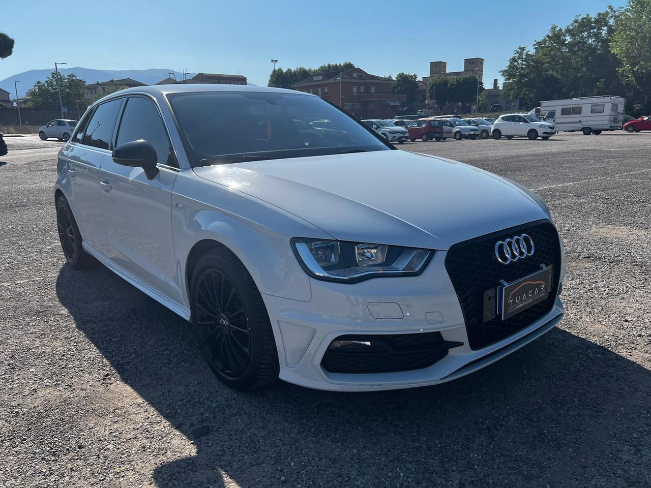 Audi A3 1.6 TDI Ambition #11389
