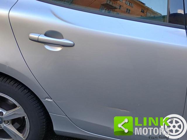 VOLVO V40 D2 1.6 Summum