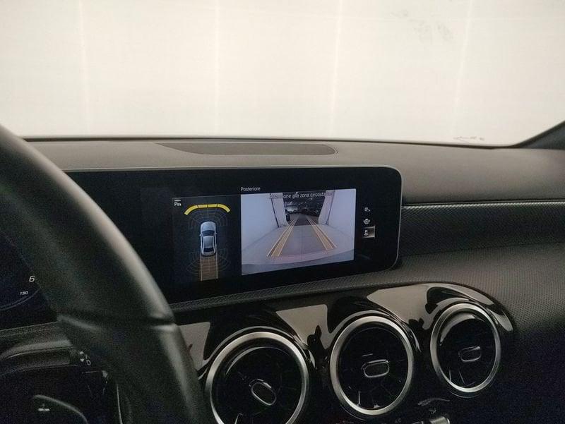 Mercedes-Benz Classe A A 200 d Sport auto