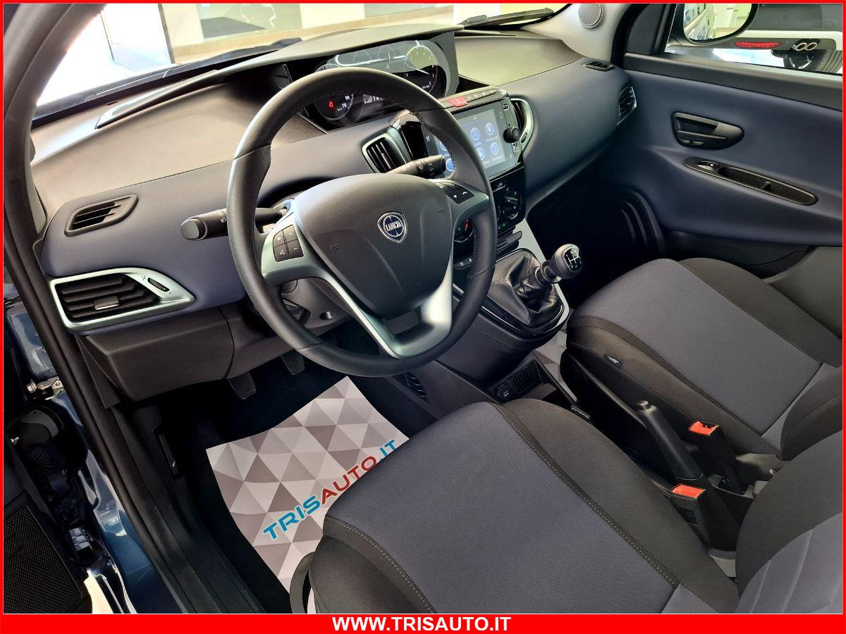 LANCIA Ypsilon 1.2 Ecochic Gpl NEOPATENTATI (ANDROID+APPLE)