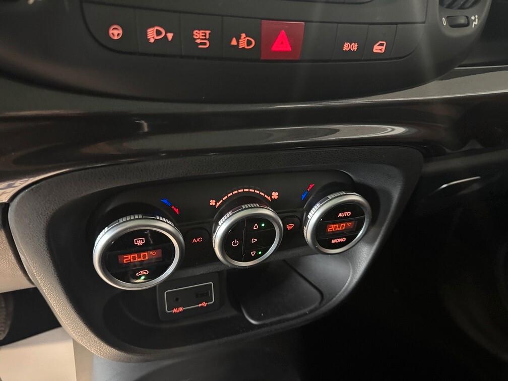 Fiat 500L 1.4 Trekking 95cv Pano 17" Neopat