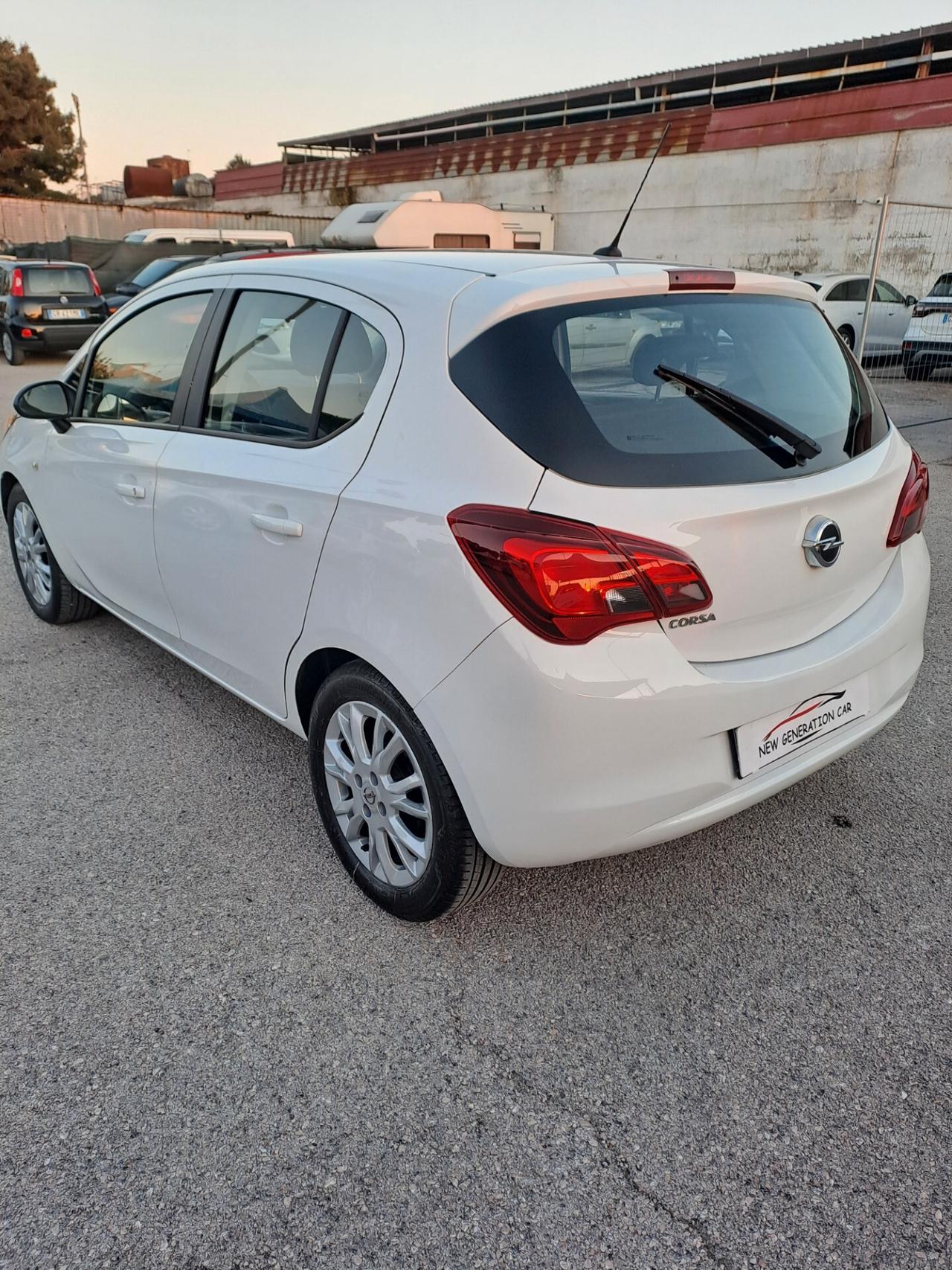 Opel Corsa 1.4 90CV GPL Tech 5 porte n-Joy