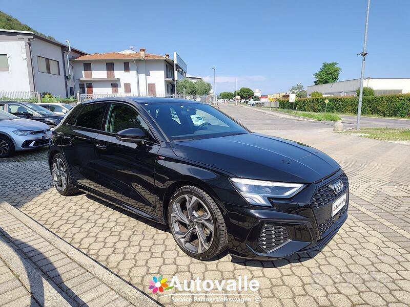 Audi A3 Sportback 35 2.0 tdi S line Edition s...