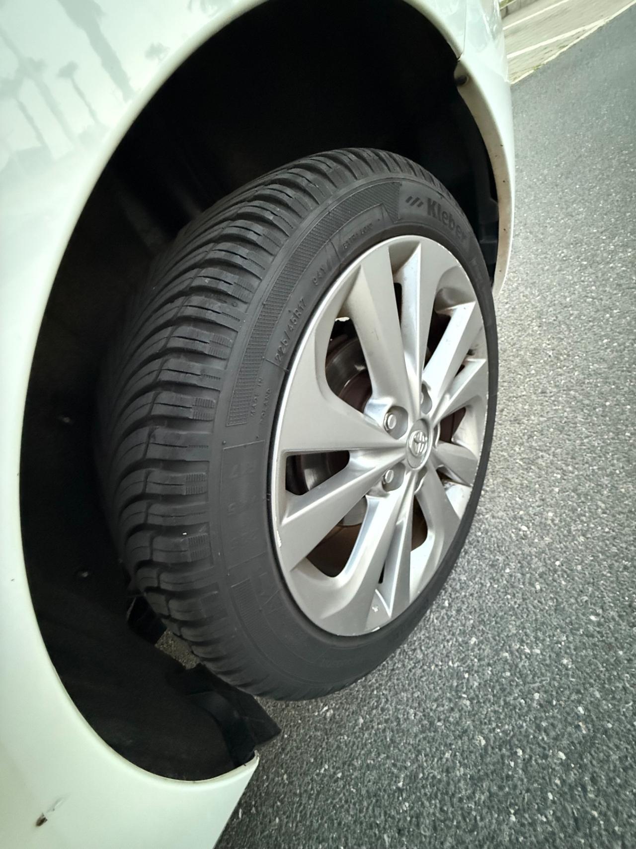 Toyota Auris Touring Sports 2.0 D-4D Lounge