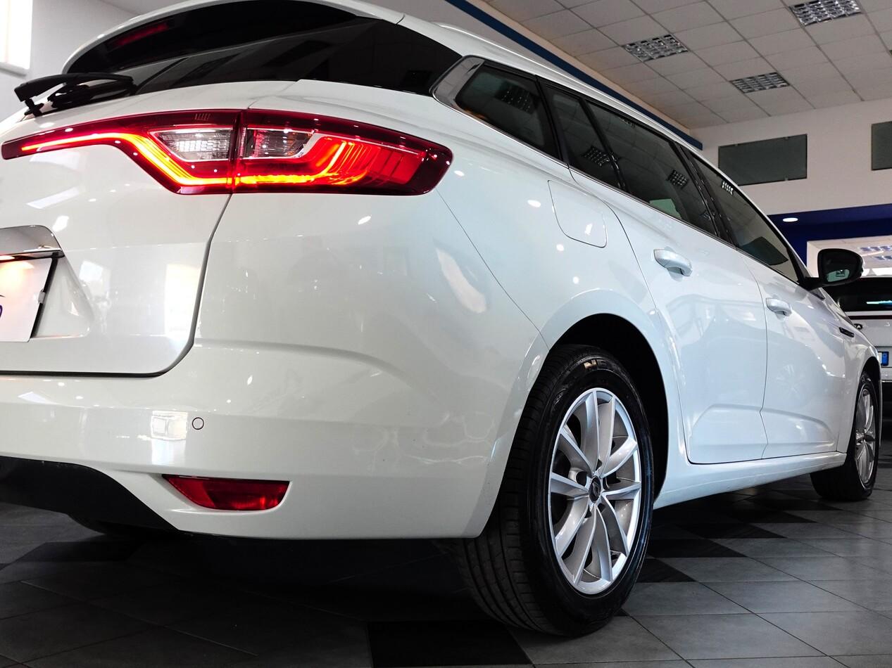 Renault Megane 1.5 BlueDCI 115 CV EDC BUSINESS SW