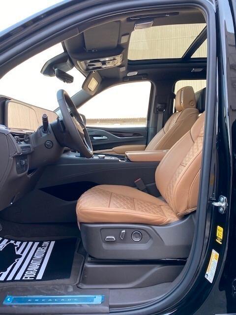 Cadillac Escalade 2024 - 6.2L V8 ESV Premium Luxury