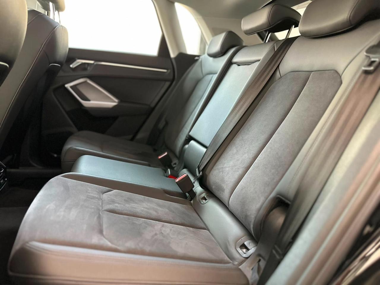 Audi Q3 35 TDI S tronic S line 2023