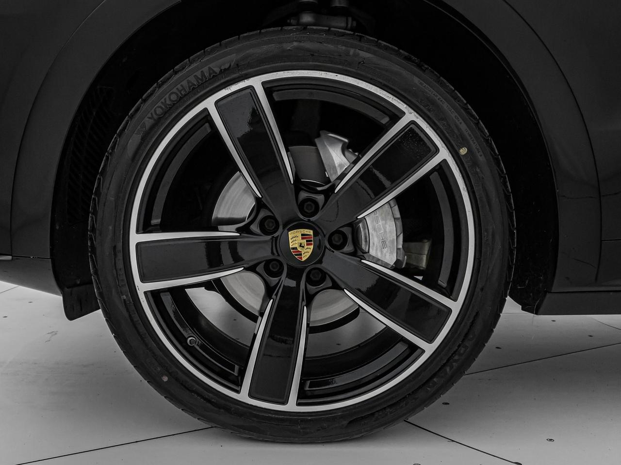 Porsche Cayenne coupe 3.0 tiptronic