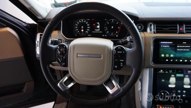 LAND ROVER Range Rover 3.0 SDV6 Vogue