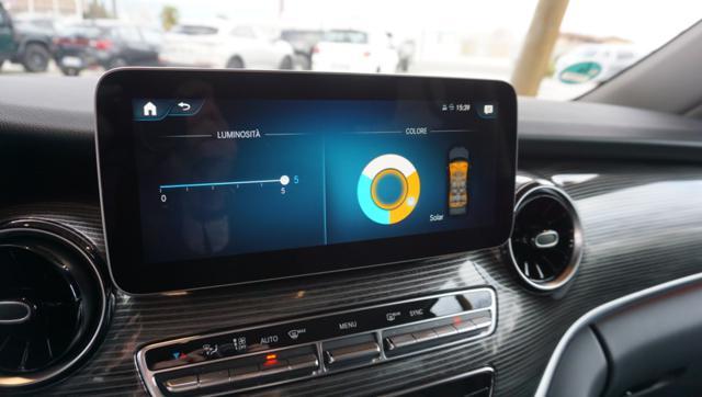 MERCEDES-BENZ V 300 d Automatic 4Matic Premium Extralong