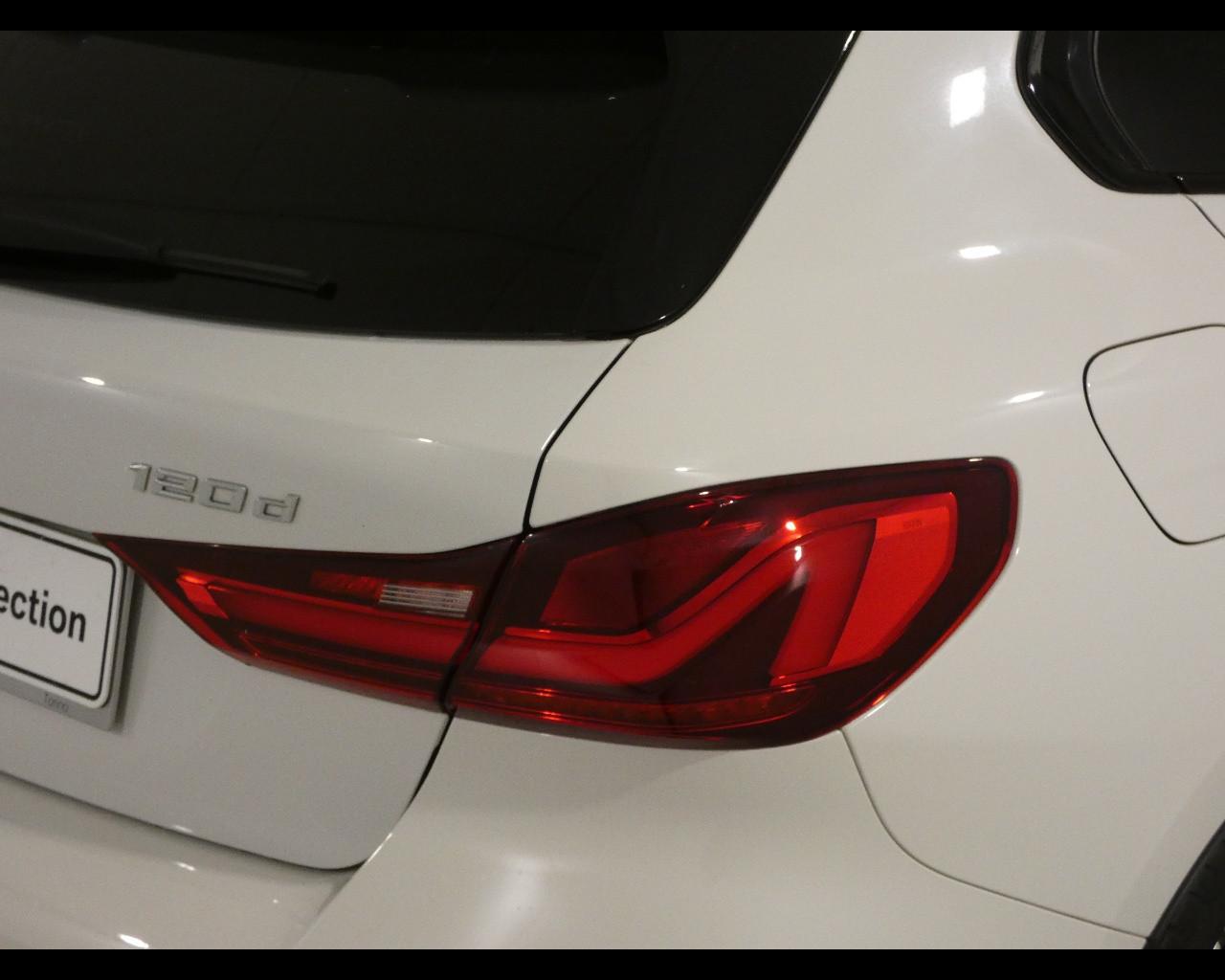 BMW Serie 1 (F40) - 120d xDrive 5p. Msport