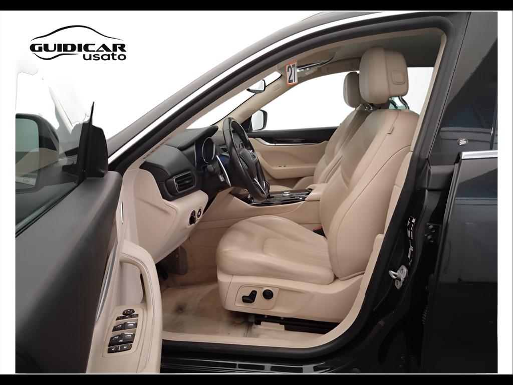 MASERATI Levante - Levante 3.0 V6 250cv auto