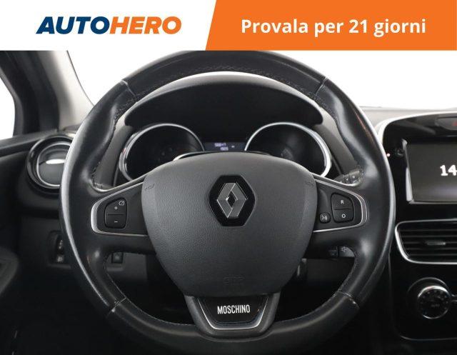 RENAULT Clio TCe 12V 90 CV 5 porte Moschino Intens