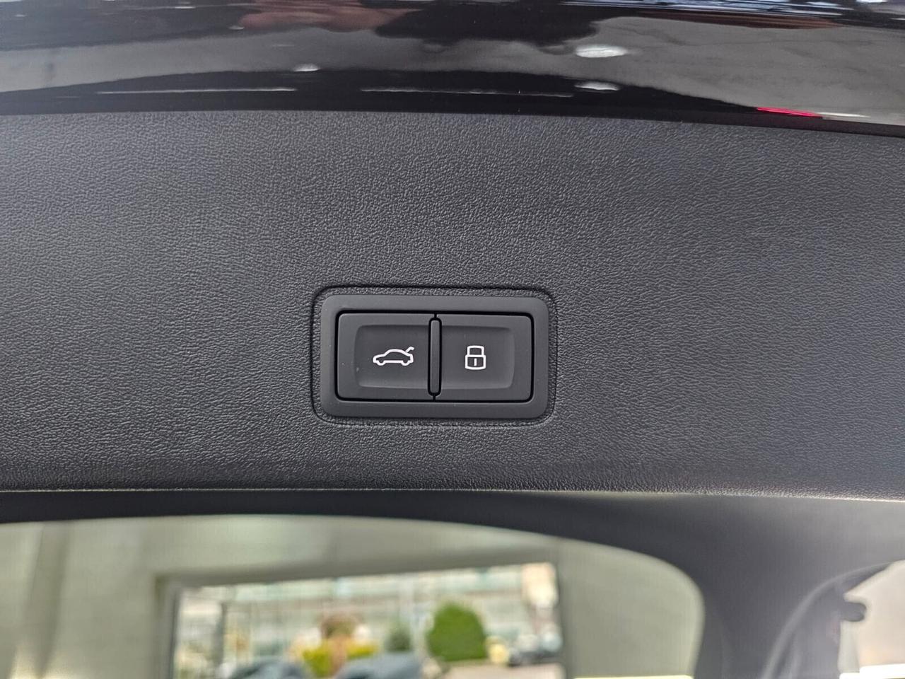 NUOVA AUDI Q3 SPORTBACK 35 TDI 150CV S-LINE S-TRONIC IDENTITY BLACK