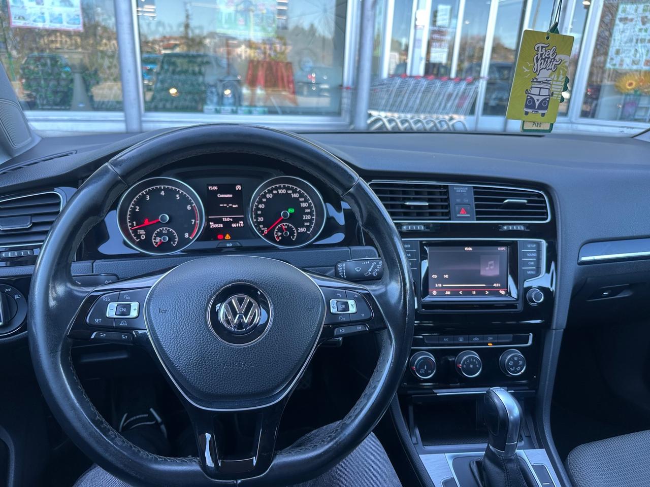 Volkswagen Golf Business 1.4 TGI 5p. Highline BlueMotion