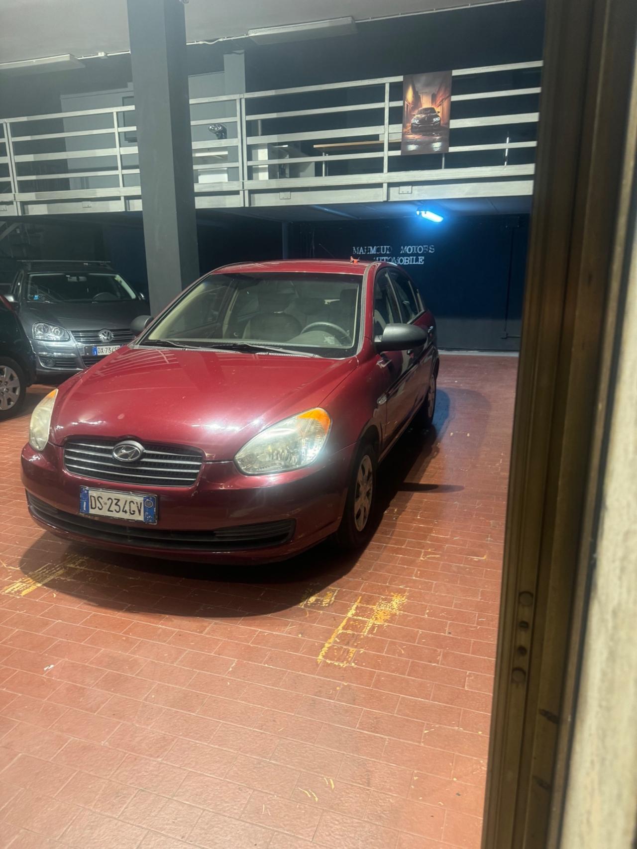 Hyundai Accent 1.4 4p. Style