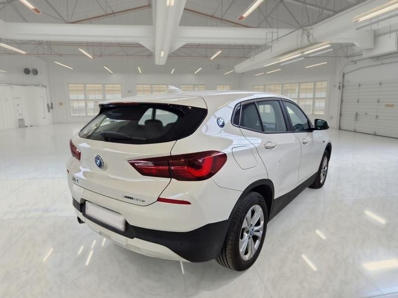 BMW X2 XDRIVE 25E BUSINESS X AUTOMATICO SUV