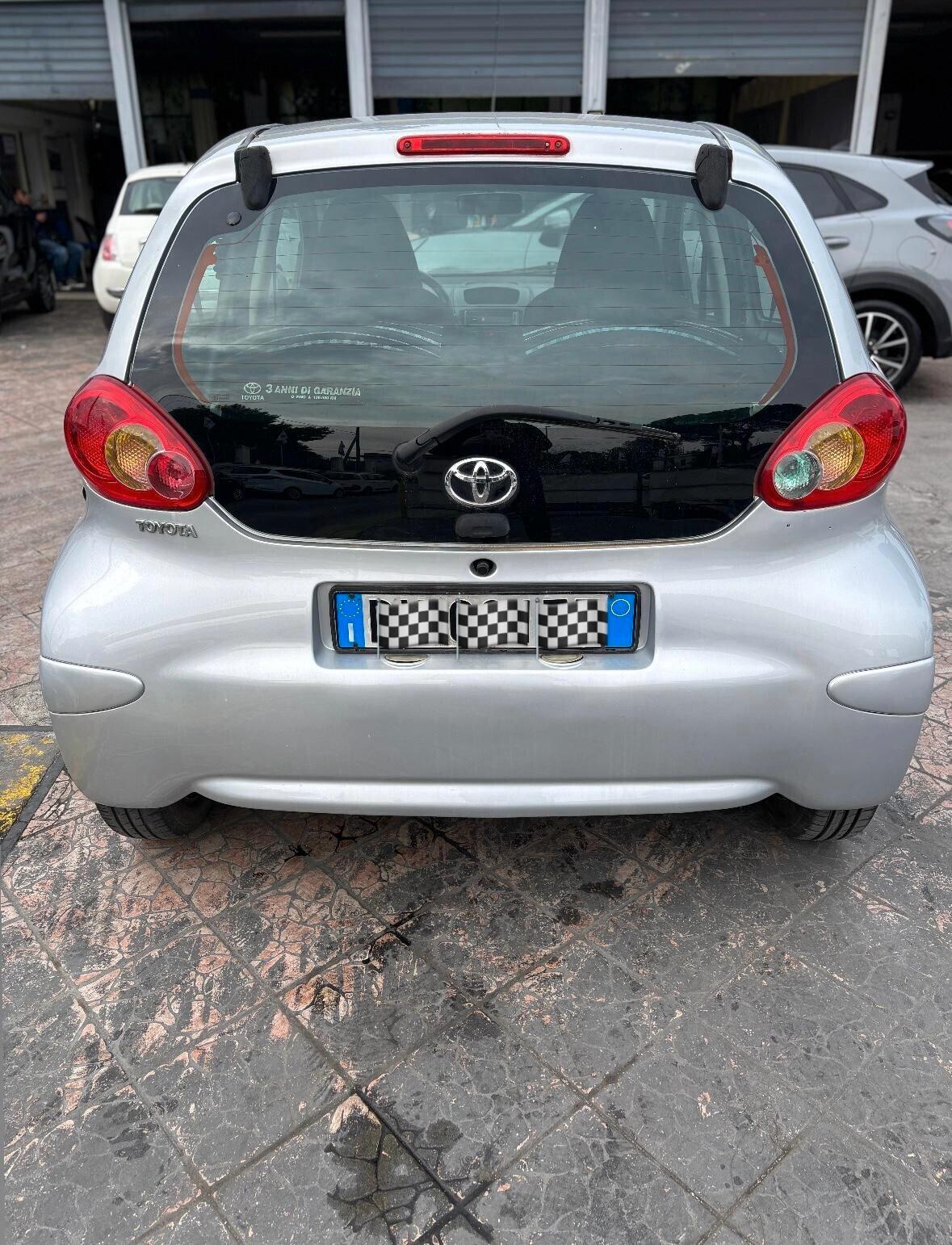 Toyota Aygo 1.0 12V VVT-i 5 porte